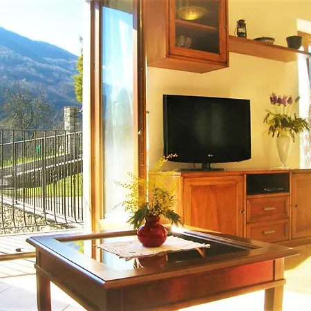 Rustico Ai Ronchi Sp Natursteinhaus * グラヴェドーナ